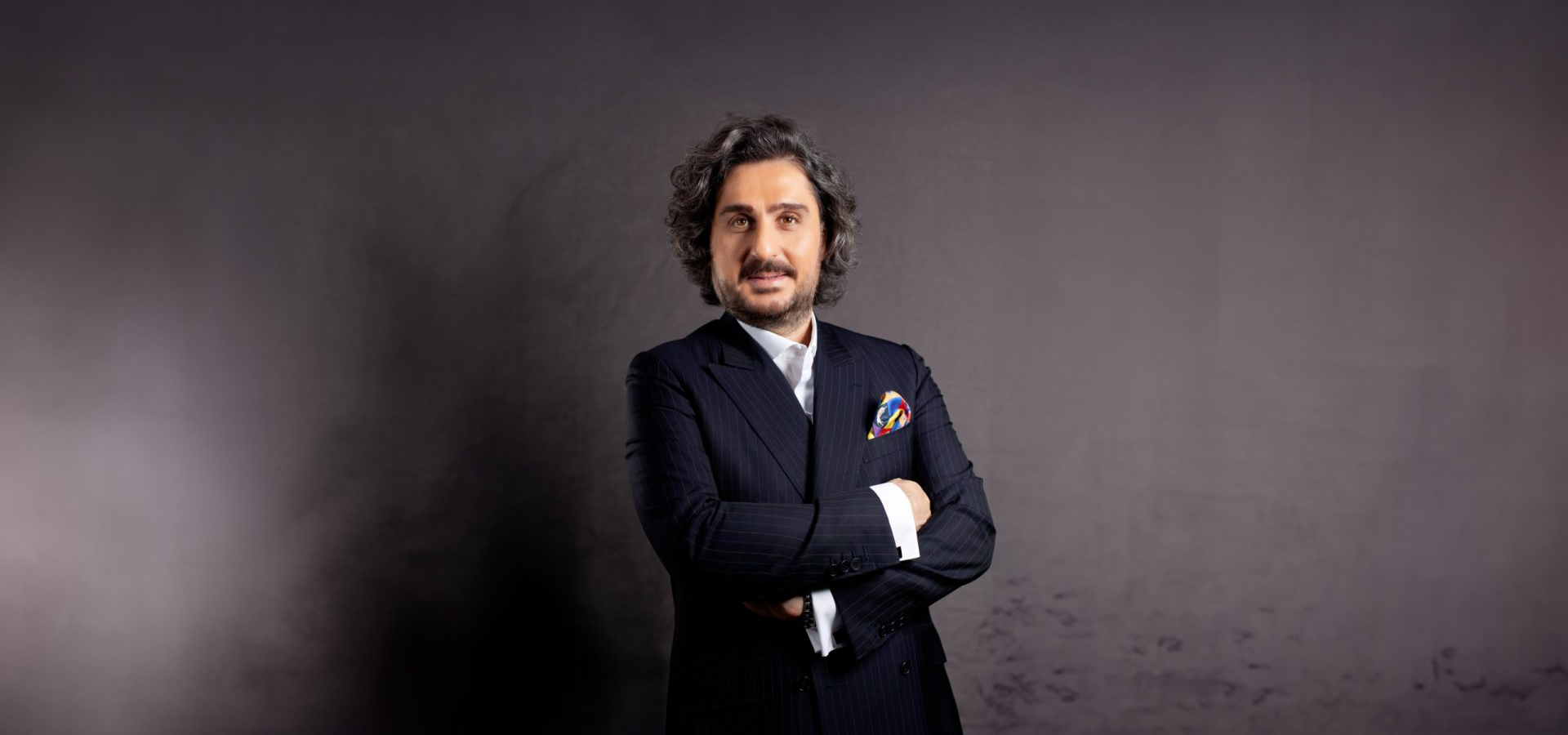 Orhan Erkut, yönetim danışmanı.